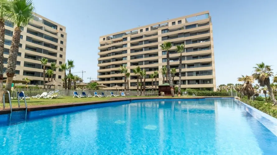 Apartment de 129m² à Torrevieja, Espagne No. 1592 № 1