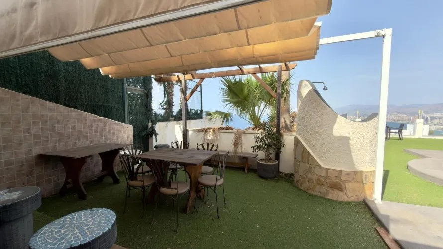 Villa de 7 chambres à Benidorm, Espagne No. 1642 № 13