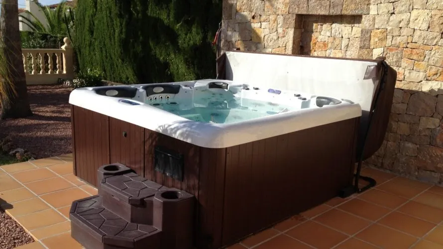 Villa de 247m² à Moraira, Espagne No. 1569 № 1