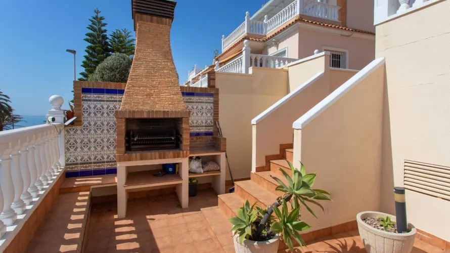 Villa de 180m² à Torrevieja, Espagne No. 1587 № 22