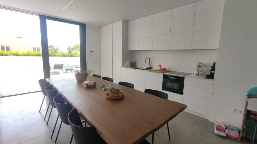 Villa de 5 chambres à Alicante, Espagne No. 1599 № 3