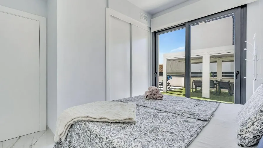 Villa de 120m² à Torrevieja, Espagne No. 1725 № 12