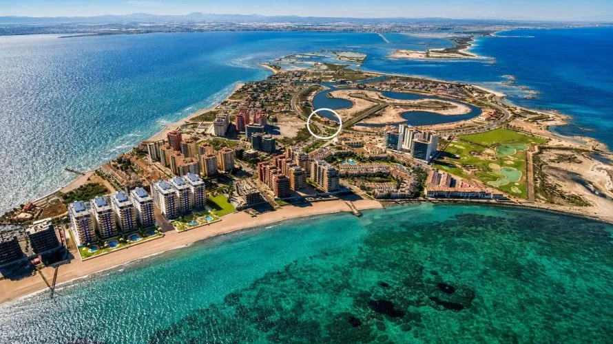 Villa de 3 chambres à La Manga del Mar Menor, Espagne No. 1721 № 9