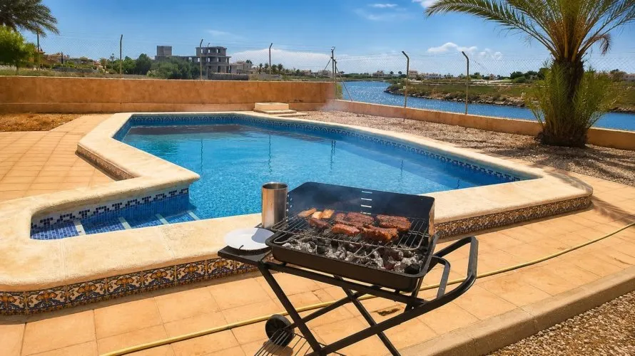 Villa de 3 chambres à La Manga del Mar Menor, Espagne No. 1721 № 2