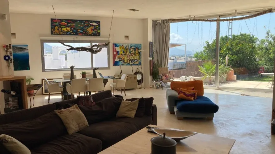 Villa de 180m² à Denia, Espagne No. 1713 № 24