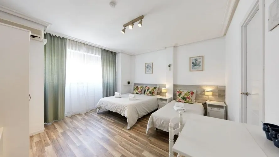 Hotel de 2 chambres à Alicante, Espagne No. 1789 № 9