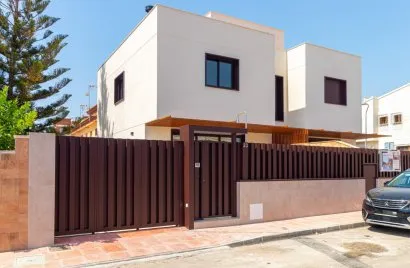 Villa de 162m² à Lo Pagan, Espagne No. 1785