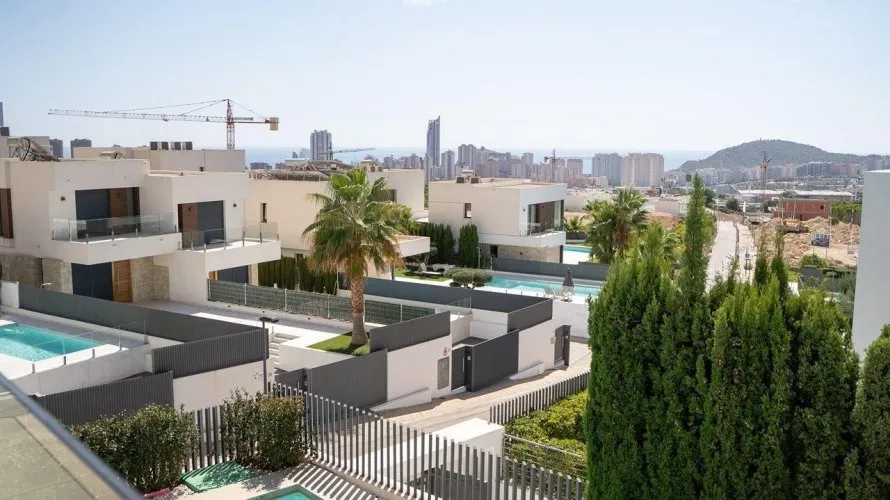 Villa de 4 chambres à Finestrat, Espagne No. 1769 № 26