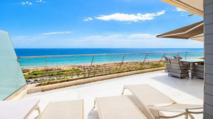 Apartment de 153m² à Los Arenales Del Sol, Espagne No. 1786 № 27