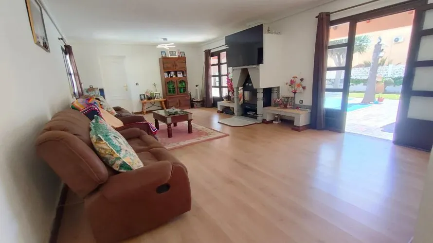 Дом 209м² в Аликанте, Испания №1350 № 1