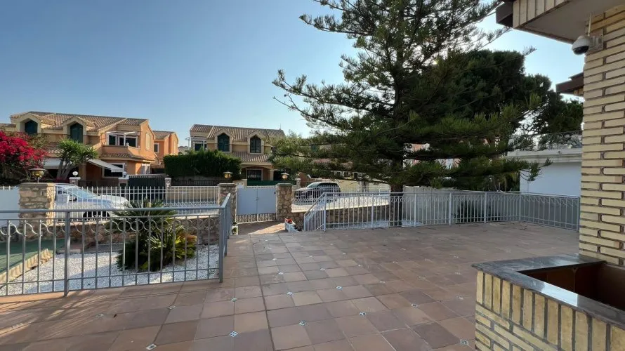 Вилла с 4 спальнями в Кампоамор, Испания №1174 № 11