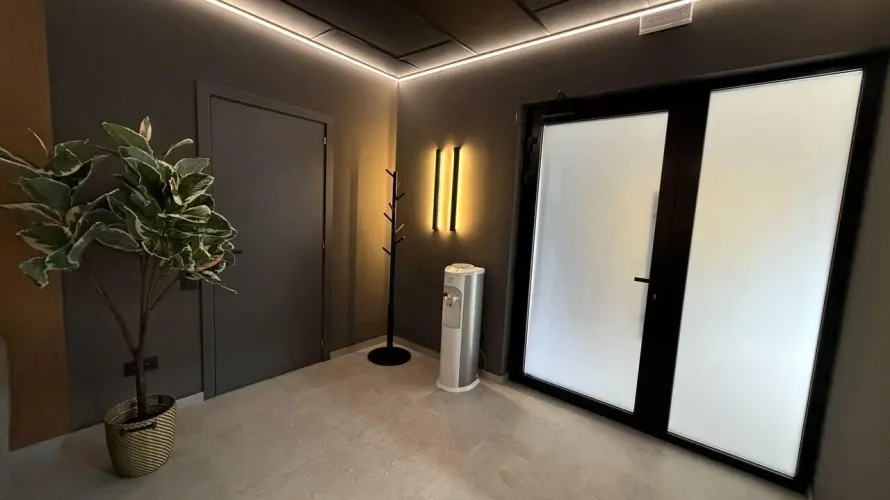 Офис 360м² в Валенсия, Испания №1365 № 2
