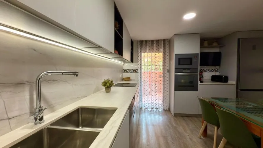 Дом с 4 спальнями в Аликанте, Испания №1532 № 17