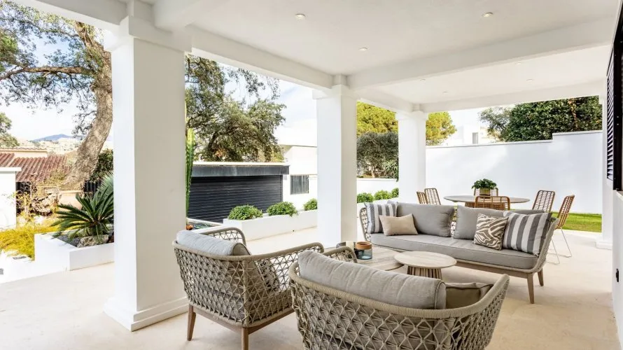 3 bedrooms villa for sale , Marbella, Spain No. 156 № 2