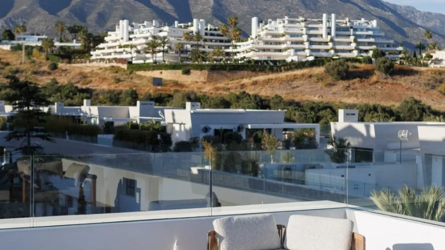 3 bedrooms penthouse for sale , Marbella, Spain No. 128 № 9