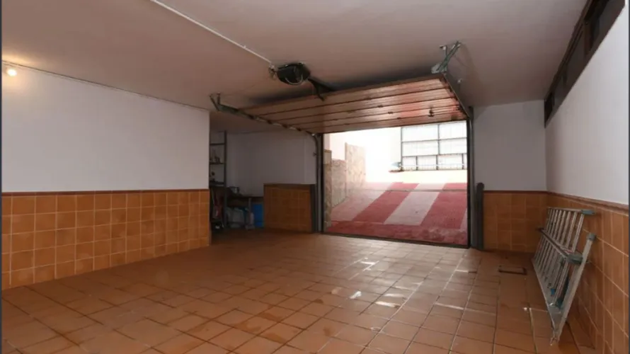 5 bedrooms villa for sale , Mijas, Spain No. 571 № 1