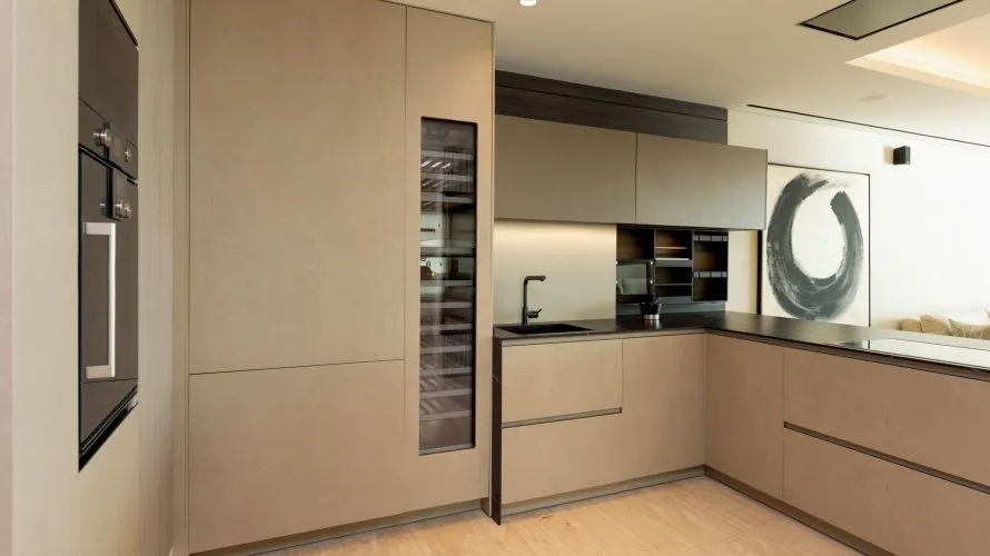 2 bedrooms apartment for sale , Estepona, Spain No. 321 № 6