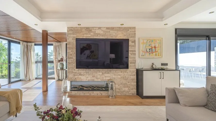 5 bedrooms villa for sale , Marbella, Spain No. 380 № 5