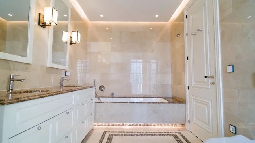 6 bedrooms villa for sale , Marbella, Spain No. 491 № 9