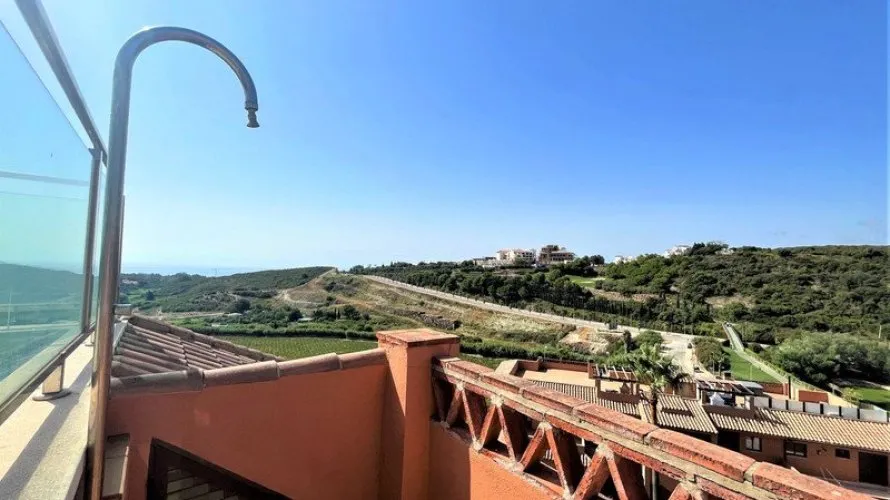 3 bedrooms penthouse for sale , Casares, Spain No. 469 № 17