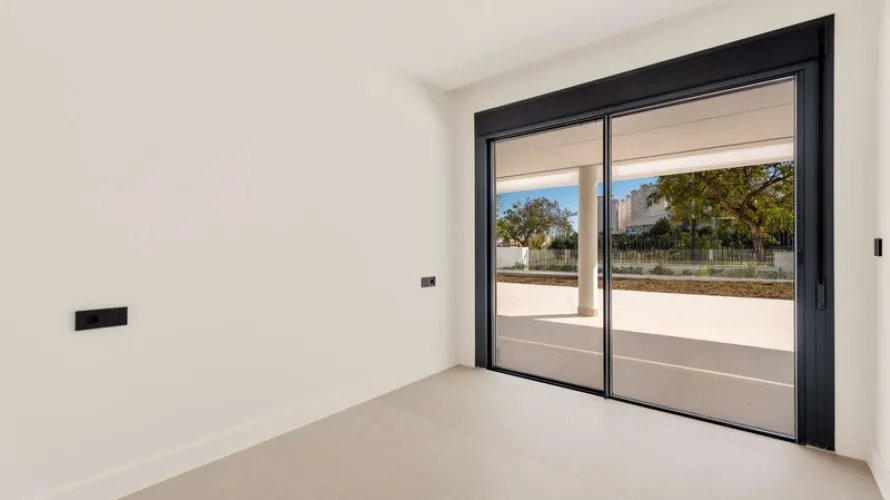 3 bedrooms apartment for sale , Estepona, Spain No. 274 № 12