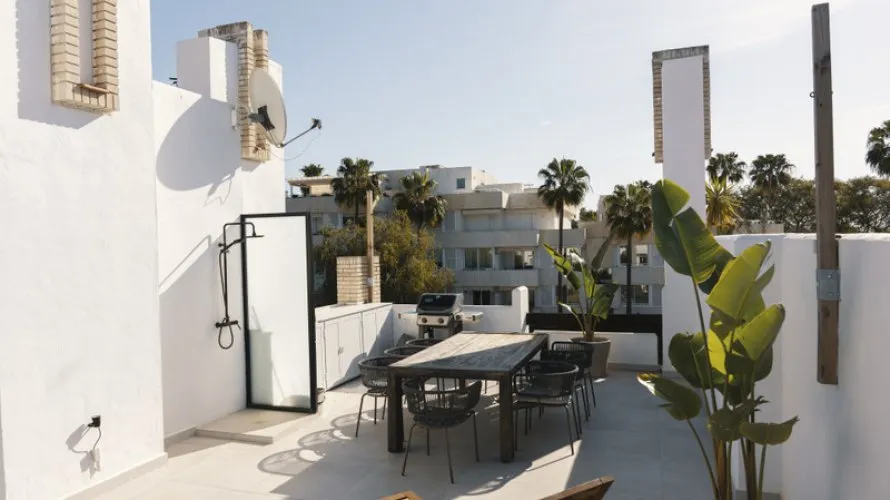 3 bedrooms penthouse for sale , Nueva Andalucia, Spain No. 235 № 27