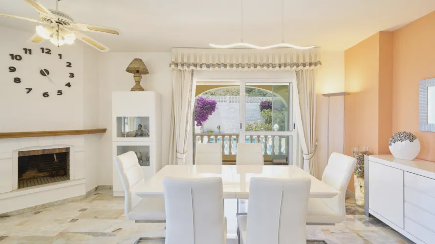 4 bedrooms house for sale , Benalmadena, Spain No. 611 № 4