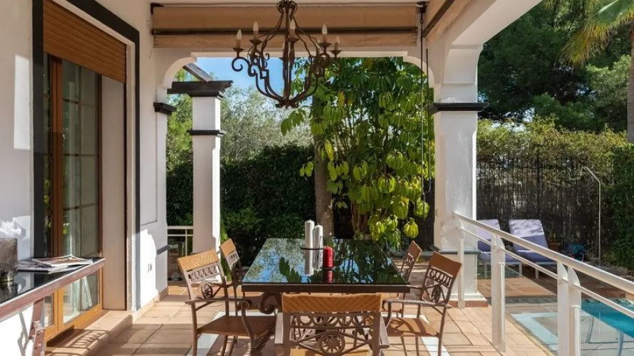 5 bedrooms villa for sale , Marbella, Spain No. 245 № 3