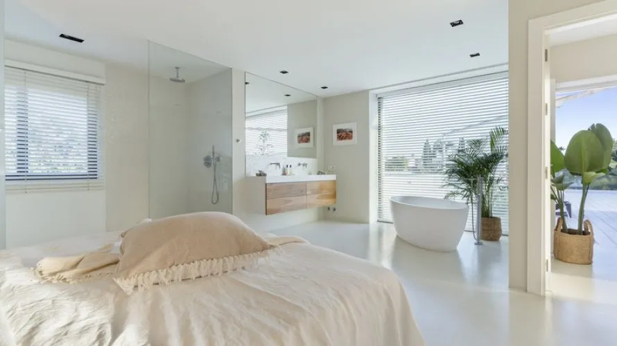 5 bedrooms villa for sale , Nueva Andalucia, Spain No. 350 № 1