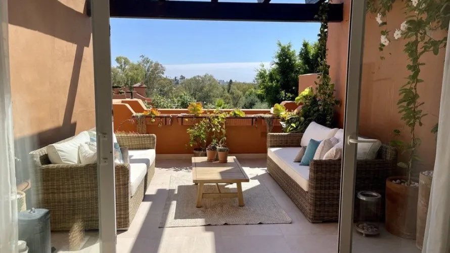 3 bedrooms apartment for sale , Nueva Andalucia, Spain No. 341 № 17