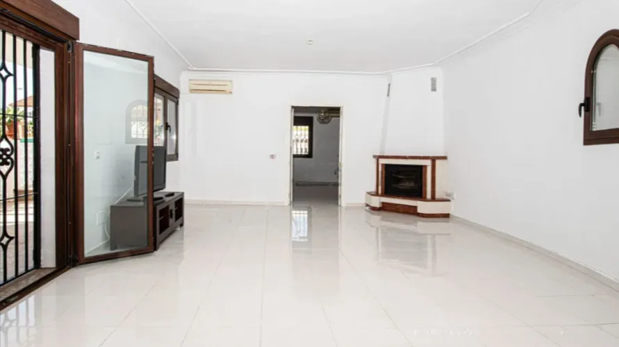 5 bedrooms villa for sale , Mijas, Spain No. 571 № 15