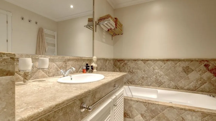 2 bedrooms apartment for sale , Estepona, Spain No. 507 № 23