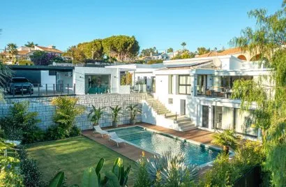 5 bedrooms villa for sale , Marbella, Spain No. 380