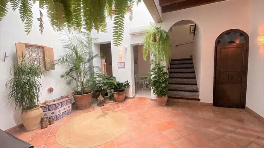 8 bedrooms villa for sale , Marbella, Spain No. 272 № 24