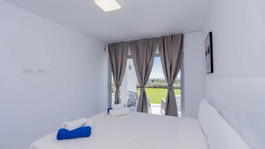 2 bedrooms apartment for sale , Estepona, Spain No. 509 № 22