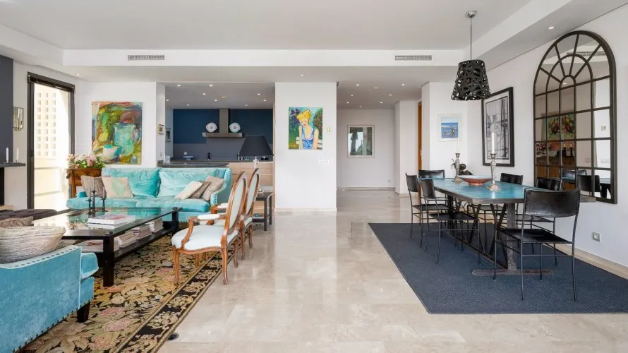 3 bedrooms apartment for sale , Marbella, Spain No. 326 № 15