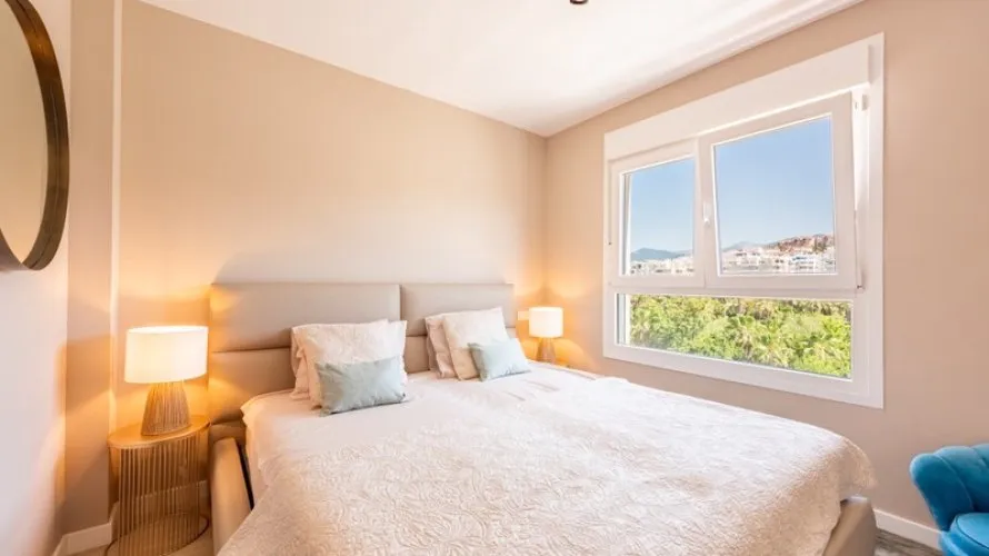 3 bedrooms apartment for sale , Nueva Andalucia, Spain No. 555 № 7