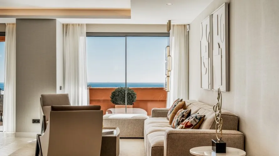 4 bedrooms apartment for sale , Nueva Andalucia, Spain No. 218 № 26