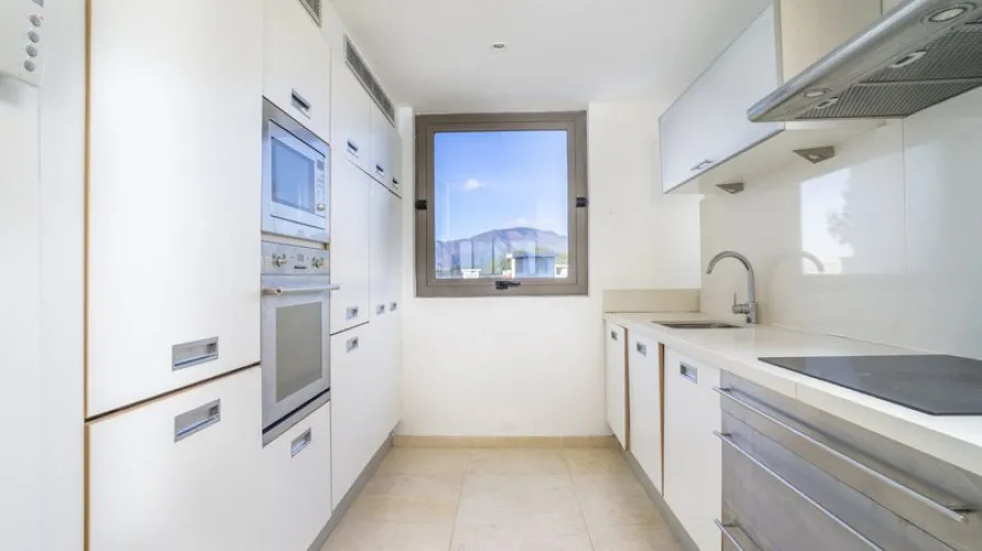 2 bedrooms apartment for sale , Estepona, Spain No. 508 № 15