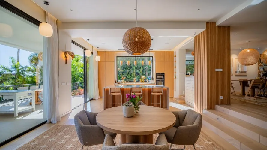5 bedrooms villa for sale , Marbella, Spain No. 207 № 7