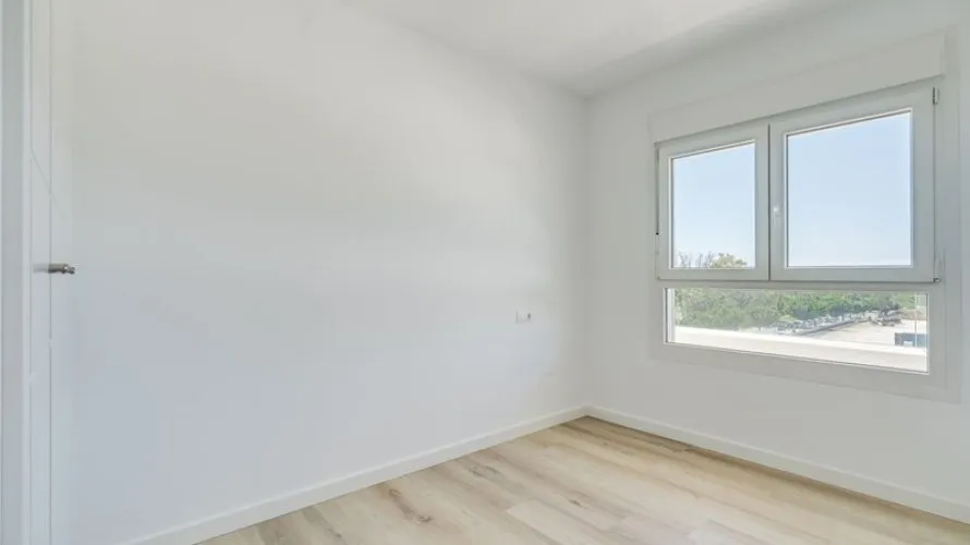 3 bedrooms apartment for sale , Nueva Andalucia, Spain No. 554 № 13