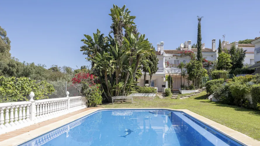 2 bedrooms townhouse for sale , Cabopino, Spain No. 546 № 18