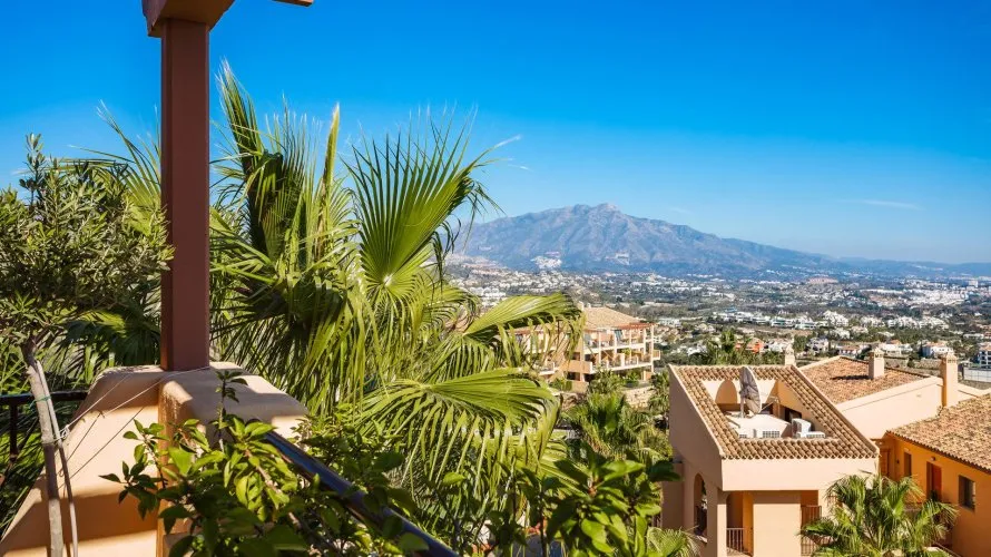 3 bedrooms penthouse for sale , Benahavis, Spain No. 271 № 12