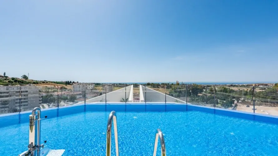 3 bedrooms apartment for sale , Nueva Andalucia, Spain No. 555 № 25