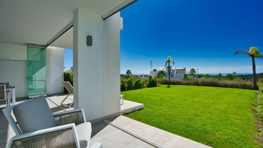 2 bedrooms apartment for sale , Estepona, Spain No. 509 № 27