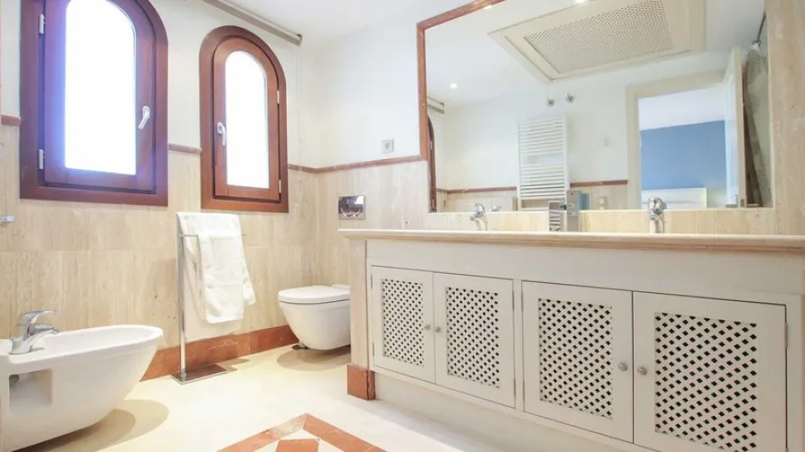 3 bedrooms townhouse for sale , Benahavis, Spain No. 522 № 21
