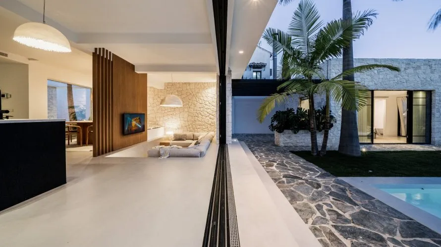 4 bedrooms villa for sale , Nueva Andalucia, Spain No. 238 № 28