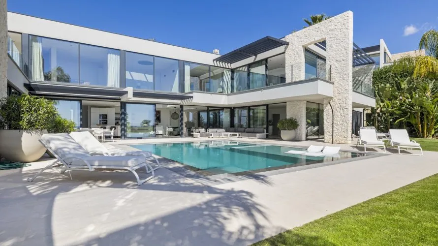 5 bedrooms house for sale , Benahavis, Spain No. 612 № 10