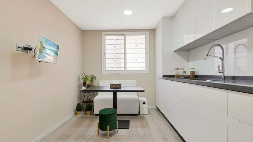 2 bedrooms apartment for sale , Marbella, Spain No. 553 № 5