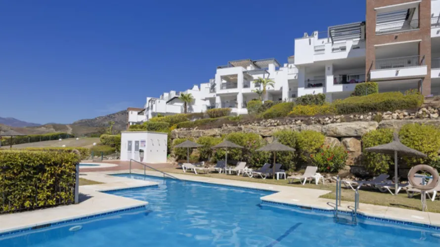 3 bedrooms apartment for sale , Cortes (San Pedro De Alcantara), Spain No. 510 № 17